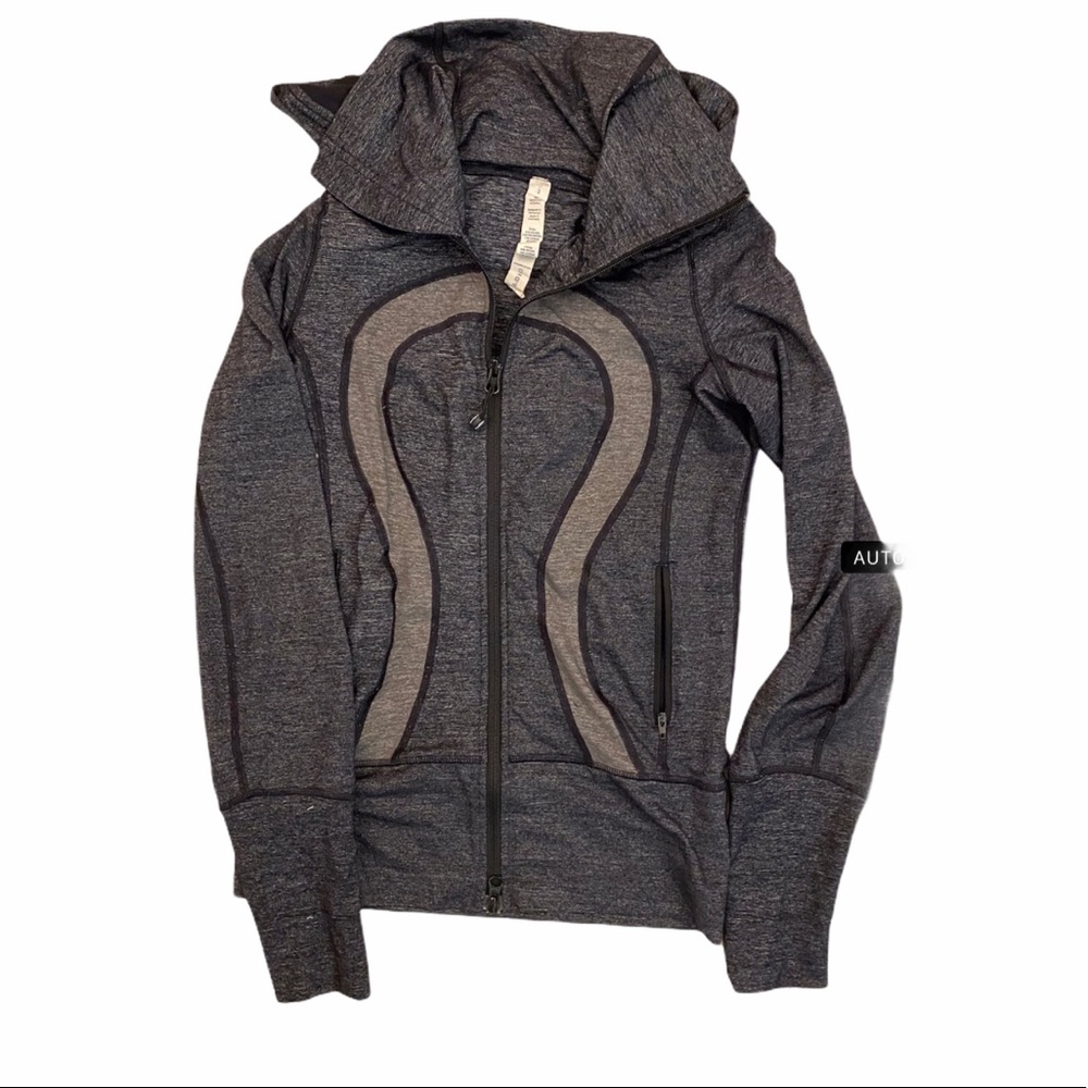 Lululemon women’s In Stride jacket size 2 like new